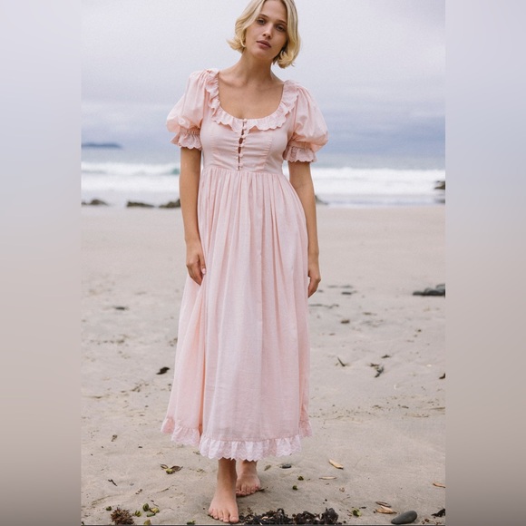 Kara Thoms Audrey Dress with short sleeves in faded pink! Size M! NWT! - Picture 4 of 6